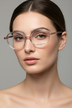Lade das Bild in den Galerie-Viewer, Allure 01 Vp Violet Crystal Round Eyeglasses | Francois Pinton Woman