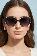 Load image into Gallery viewer, Karla 45 - Monkeyglasses Sunglasses