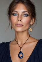 Charger l'image dans la galerie, Loops C04N | Eyeglass Loop | Navy Handcrafted | Tagua woman