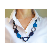 Charger l'image dans la galerie, Vi Pebbles navy mix - Necklace Eyeglasses holder in USA - cavaaller-Itwillbefine