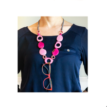 Load image into Gallery viewer, Vi Pebbles pink - Necklace Eyewear holder in USA - cavaaller-Itwillbefine