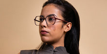 Load image into Gallery viewer, Valdi - Monkeyglasses Vintage
