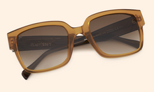 Charger l'image dans la galerie, Amour Ym - Francois Pinton Sunglasses side honey square
