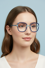 Load image into Gallery viewer, Basalte_06_Bb_-_Karavan_Eyeglasses side woman
