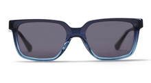 Lade das Bild in den Galerie-Viewer, Colorado Bb Blue Gradient Sunglasses | French Square Frames by François Pinton

