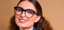 Lade das Bild in den Galerie-Viewer, Venessa - Monkeglasses Oversized
