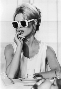 PARIS Wi -Brigitte Bardot x sunglasses -François Pinton - cavaaller-Itwillbefine